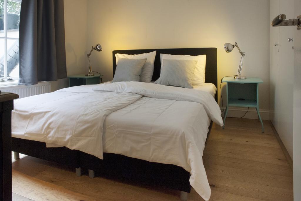Canal Studio Apartment Амстердам Номер фото