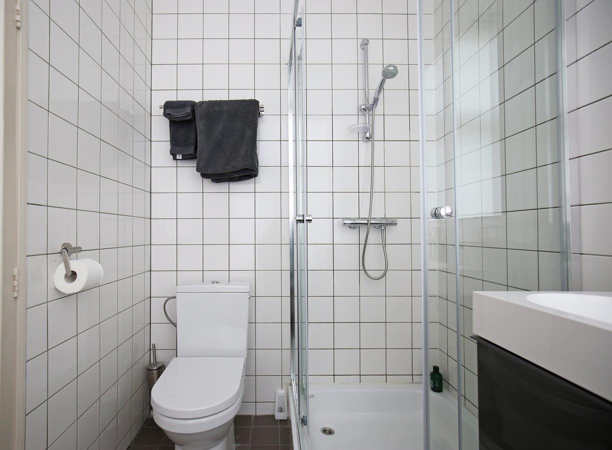 Canal Studio Apartment Амстердам Экстерьер фото