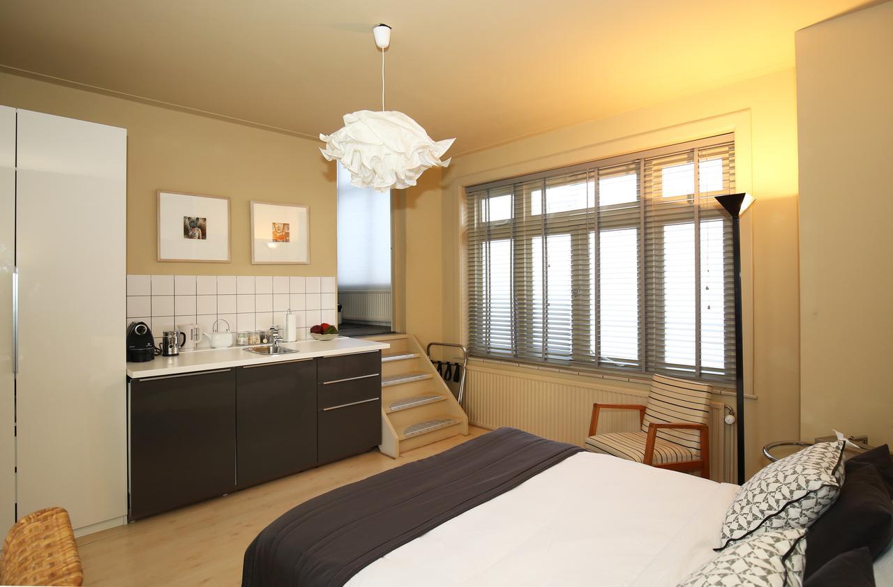 Canal Studio Apartment Амстердам Экстерьер фото