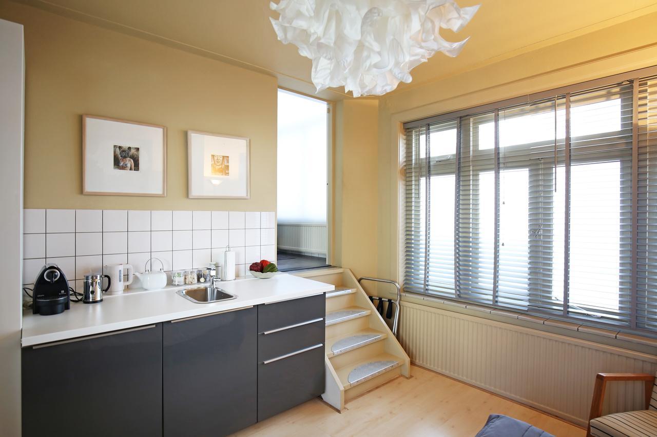 Canal Studio Apartment Амстердам Экстерьер фото